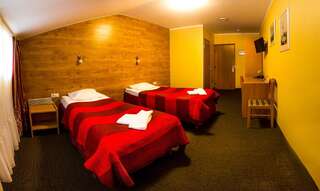 Отель Hotel Wironia Йыхви Стандартный двухместный номер с 2 отдельными кроватями-4